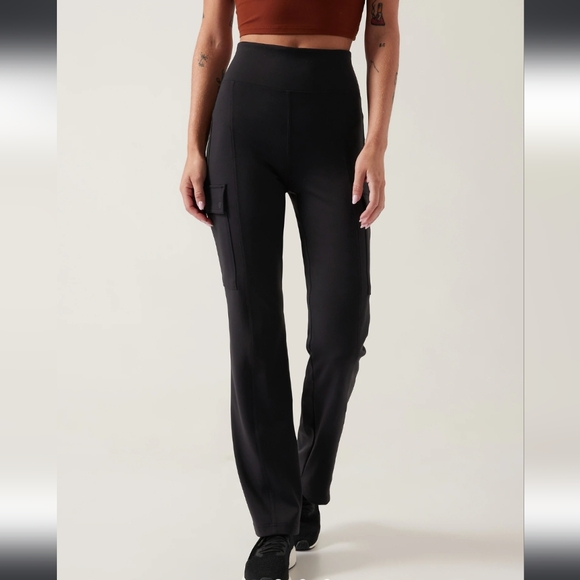 Athleta Delancey Straight Cargo Pant - Picture 1 of 16